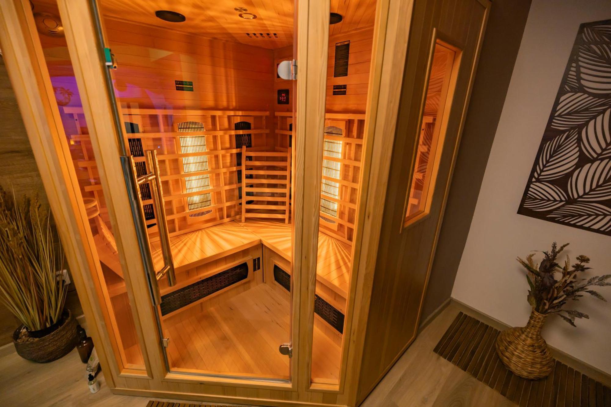 Apartmany Nezarka A Privatni Wellness Jindrichuv Hradec Exterior photo